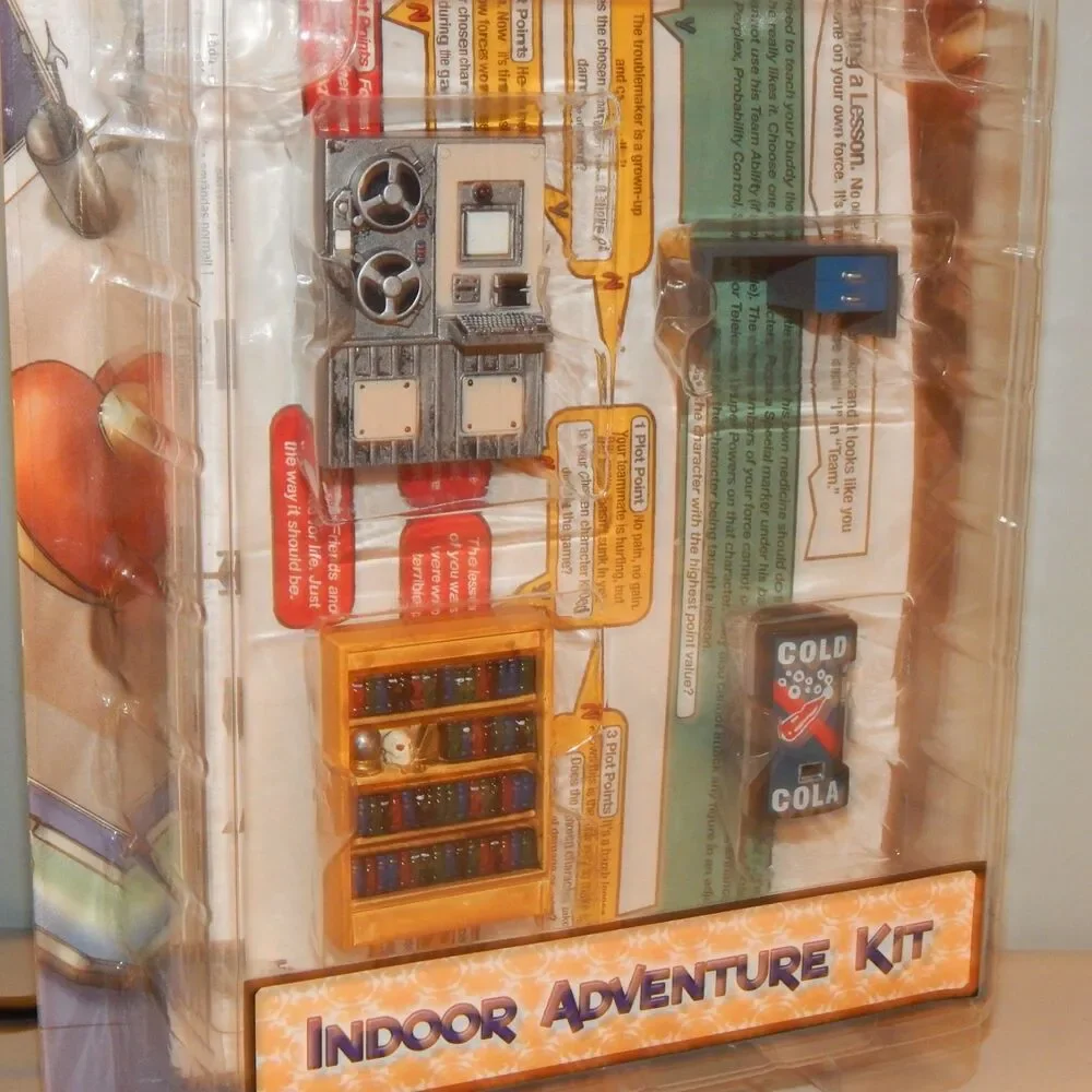 NEW Heroclix INDOOR Adventure Kit Marvel DC Wizkids Collectible Miniatures Game